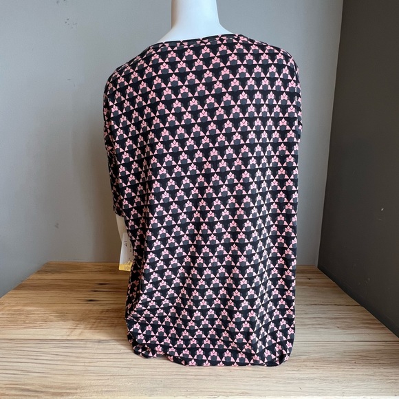 NWT LuLaRoe Irma Disney top size Xsmall - Picture 3 of 8